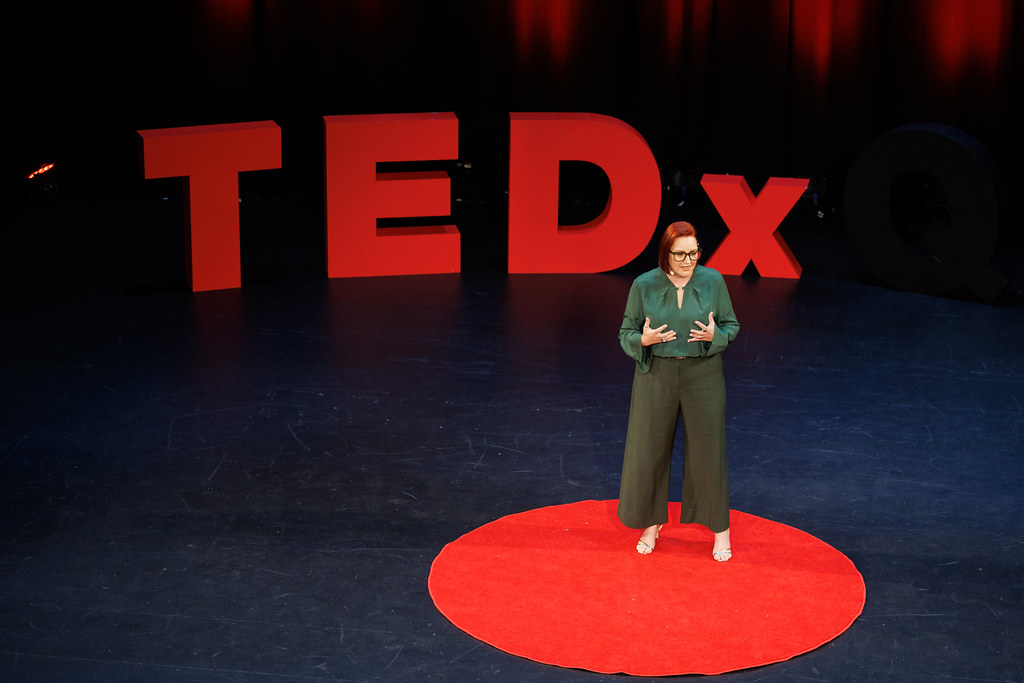 Nicky Miklós on the TEDx stage